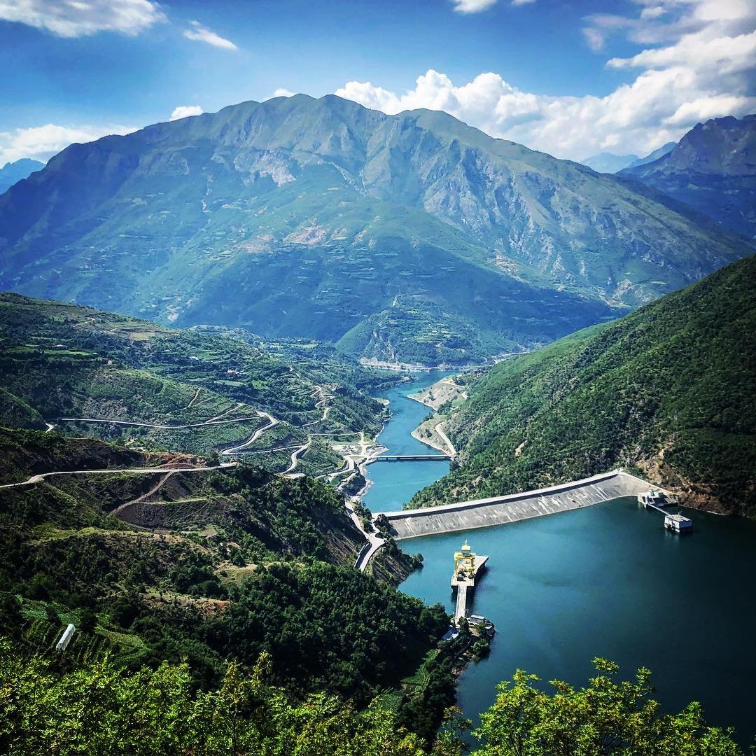 15:00 - Arrival back to Komani Lake